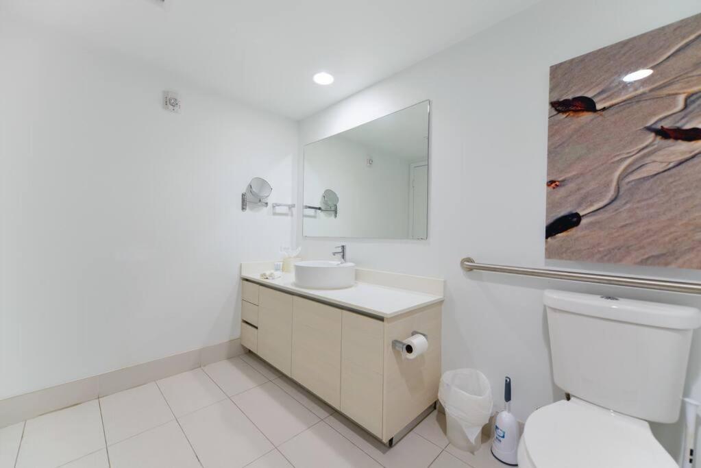 Awesome 2Br Condo Beachwalk Resort ฮาลลันเดลบีช ภายนอก รูปภาพ